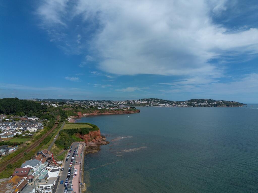 Horizons &amp; The Sands, Marine Parade, Paignton