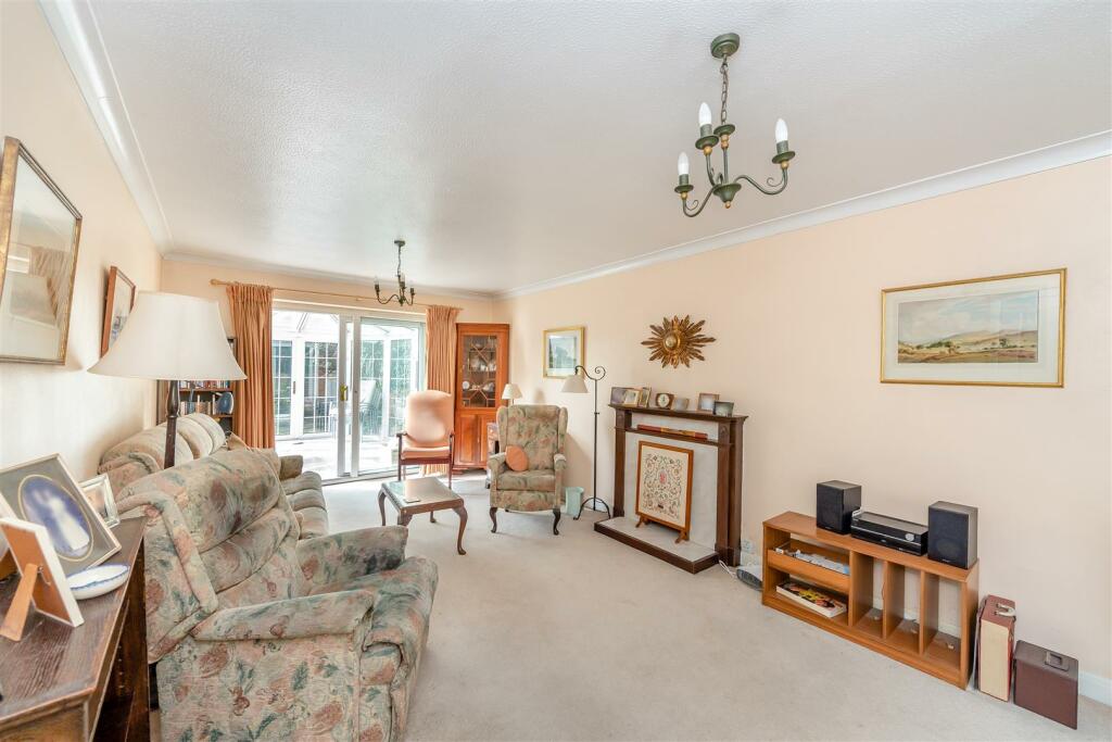 8623191-interior07.jpg