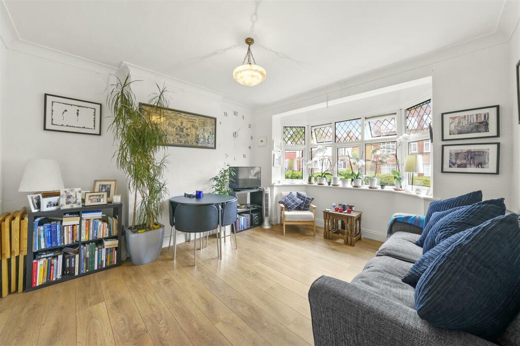Flat 7, Walton Croft - JtcQQJmkdm82guURReJF.jpg