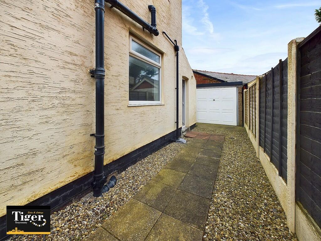 CAM03440G0-PR0190...