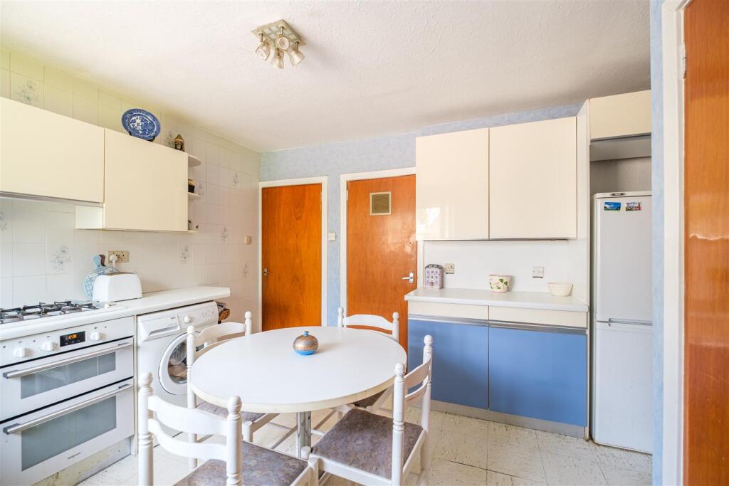 Hawthorn Road-27.jpg