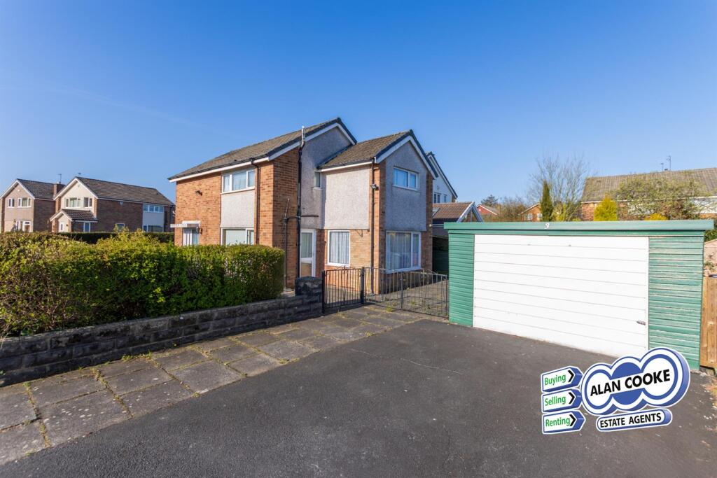DETACHED DOUBLE WIDTH GARAGE