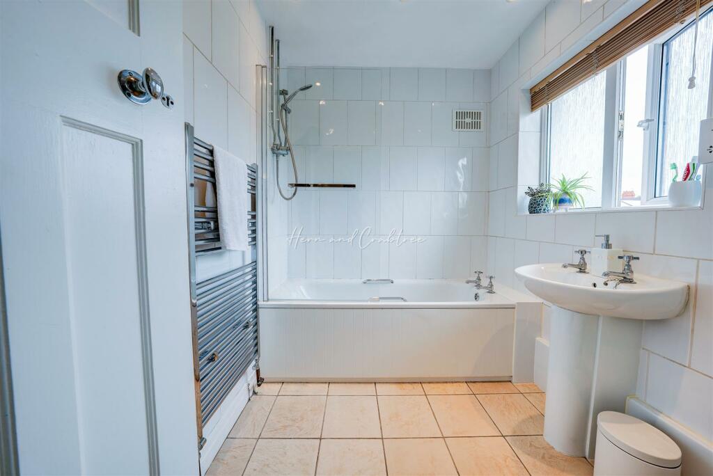 Porthamal Gardens, Rhiwbina, HernCrabtree (24).jpg