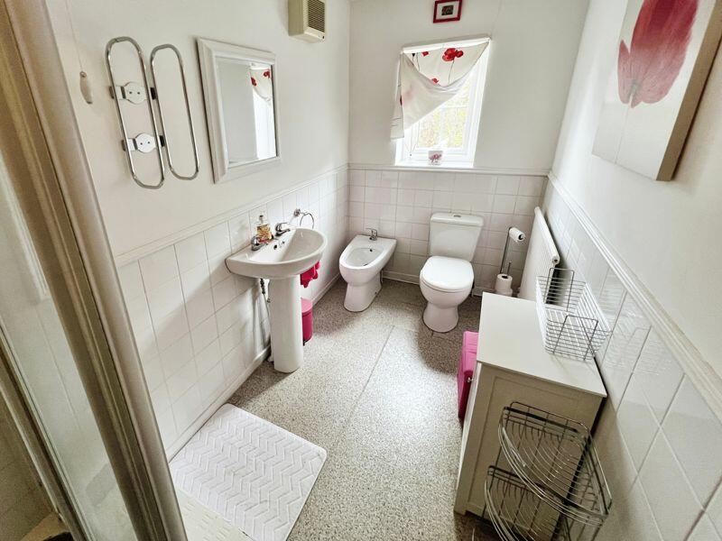 Master En-suite