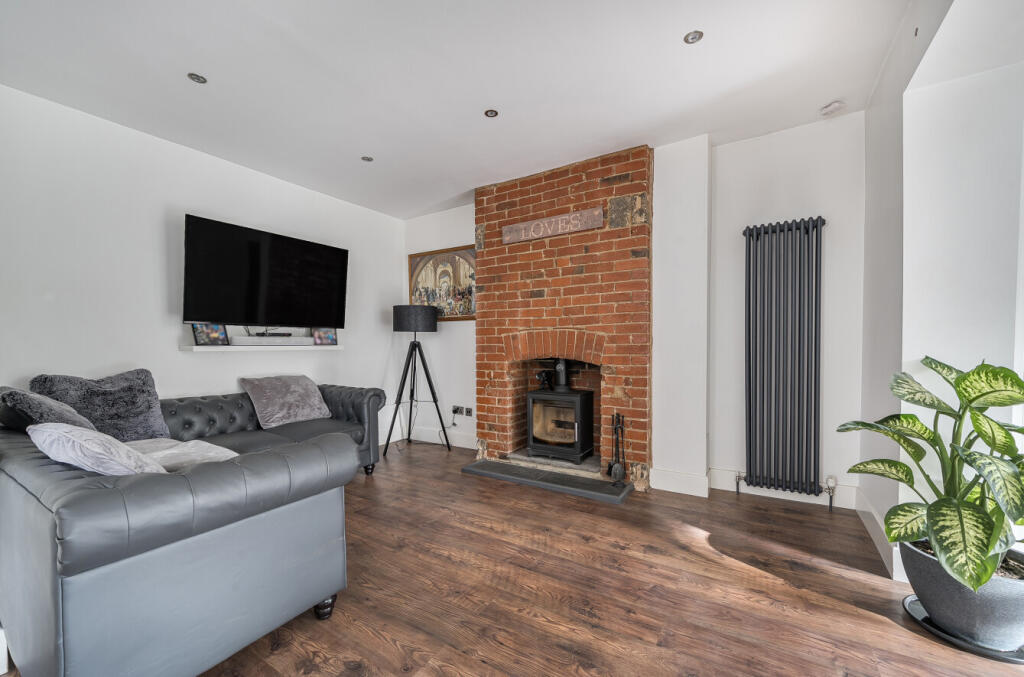 1361206-12-68daaa...