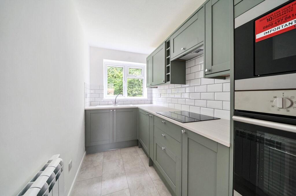 1309760-7-684aac8...