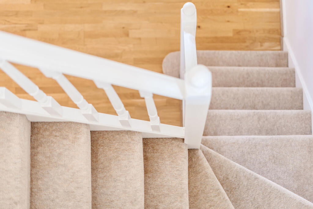 5-681c8a8d3b13c-1...