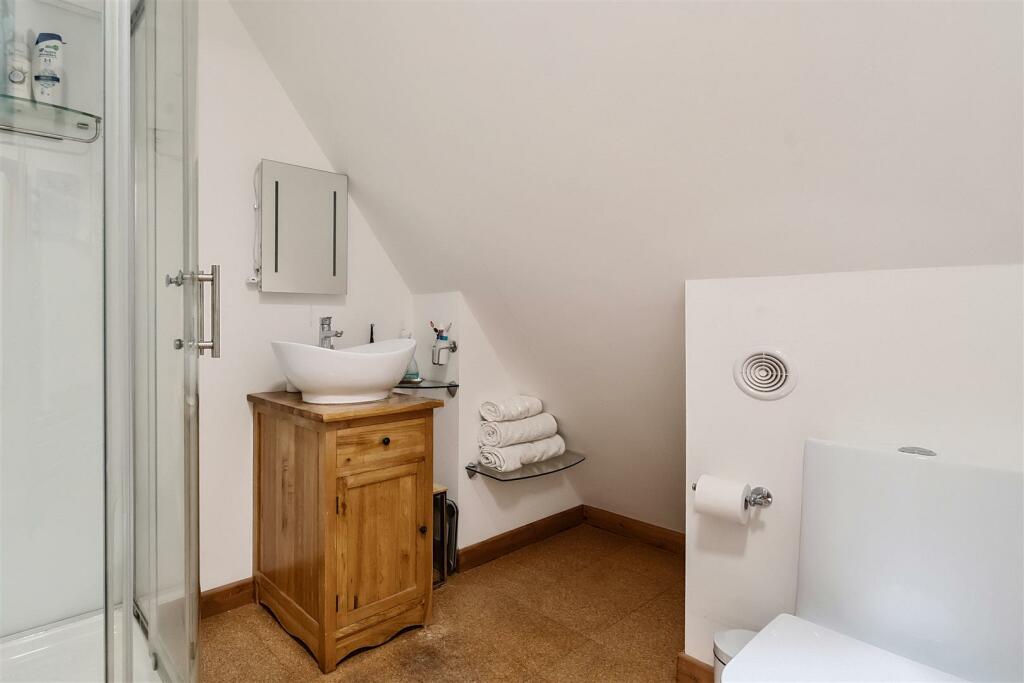 2nd Floor Shower Room