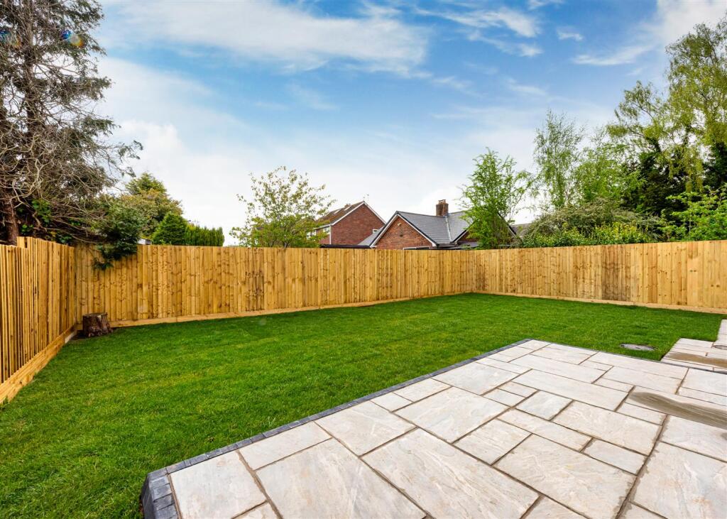 3 Yew Tree Lane-APR25-garden2.jpg