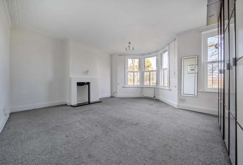 1394072-9-694539e...