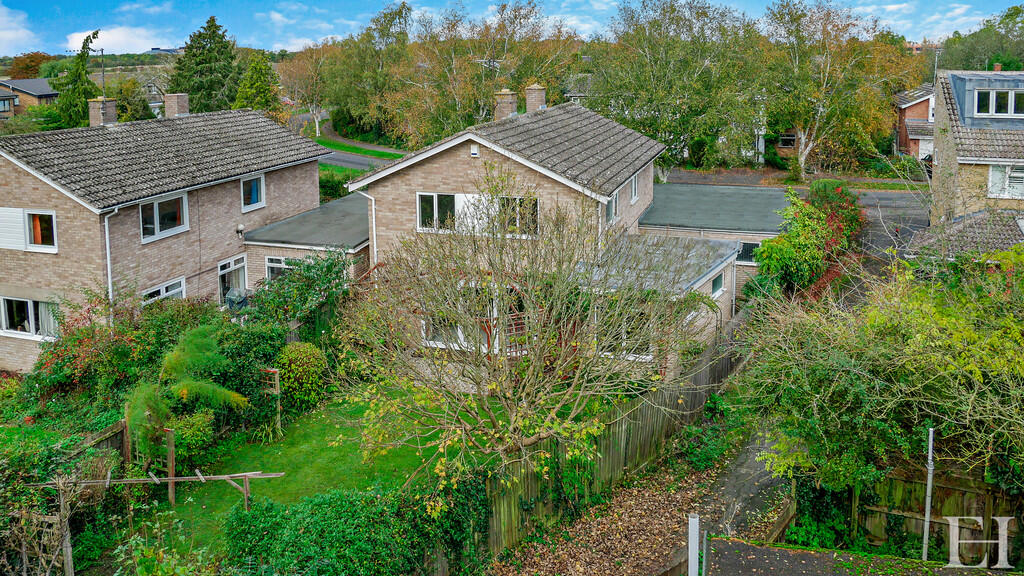 8626755-exteriorW...