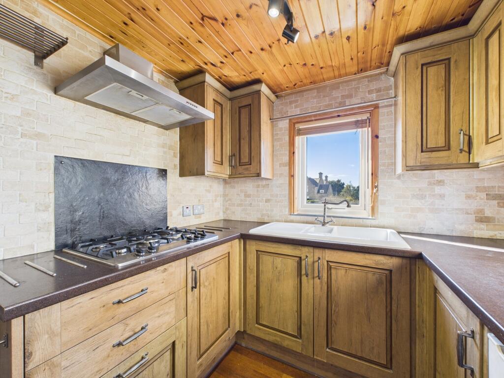 CAM03185G0-PR0094-STILL011