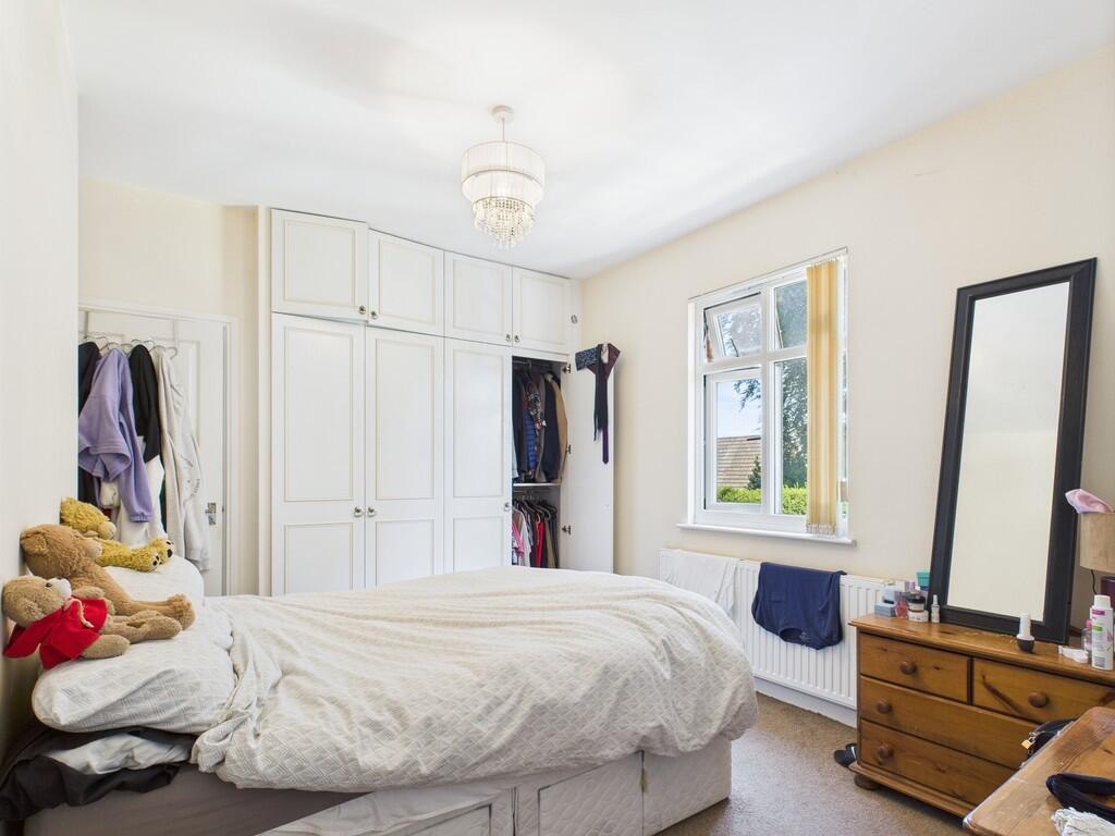 CAM03582G0-PR0122...