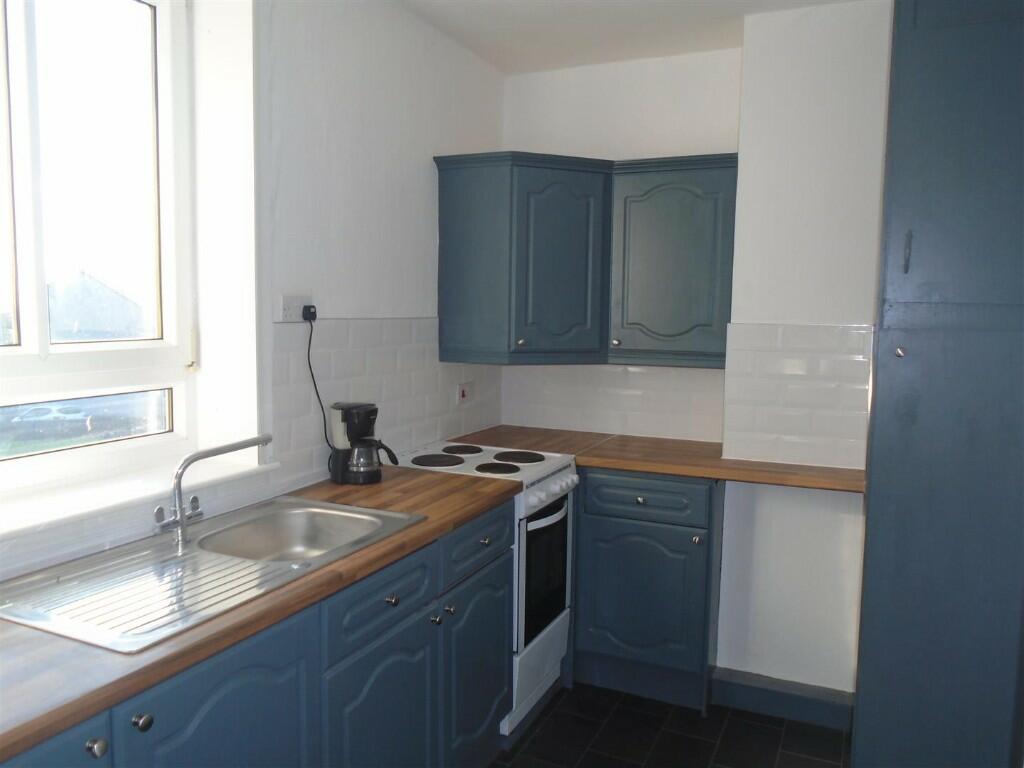 88 - Kitchen