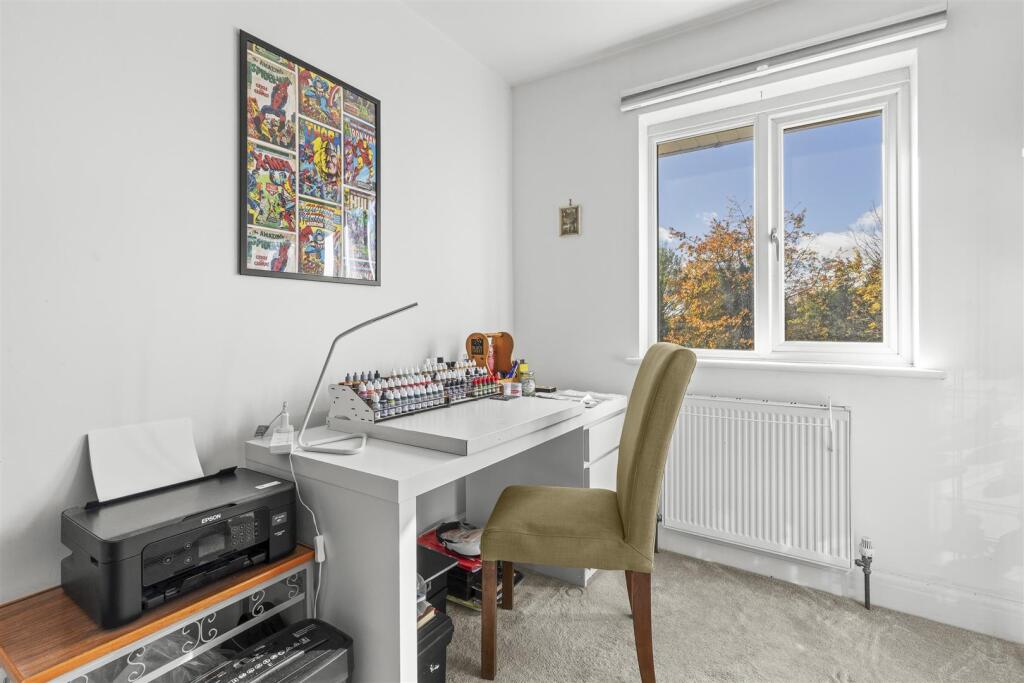 51 Geralds Road, HP13 6BN-3.jpg