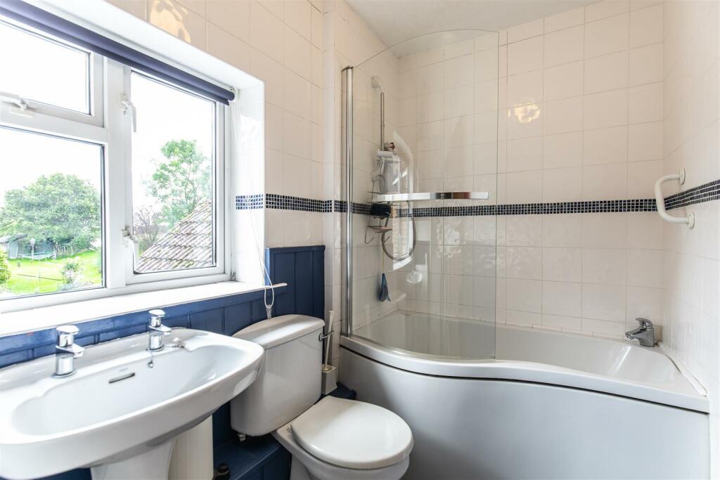 Upper Clayhill Cottage60.jpg