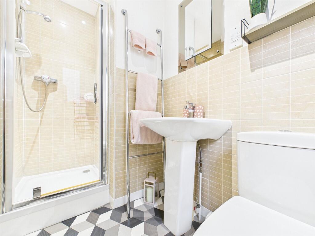Second En-Suite