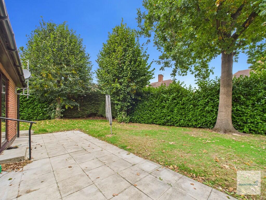 CAM03394G0-PR0370...