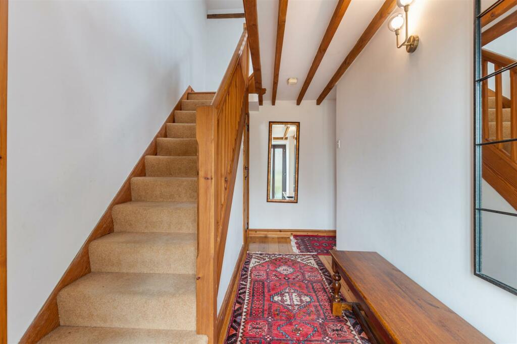 A17 - Carew Barn - 230414.jpg