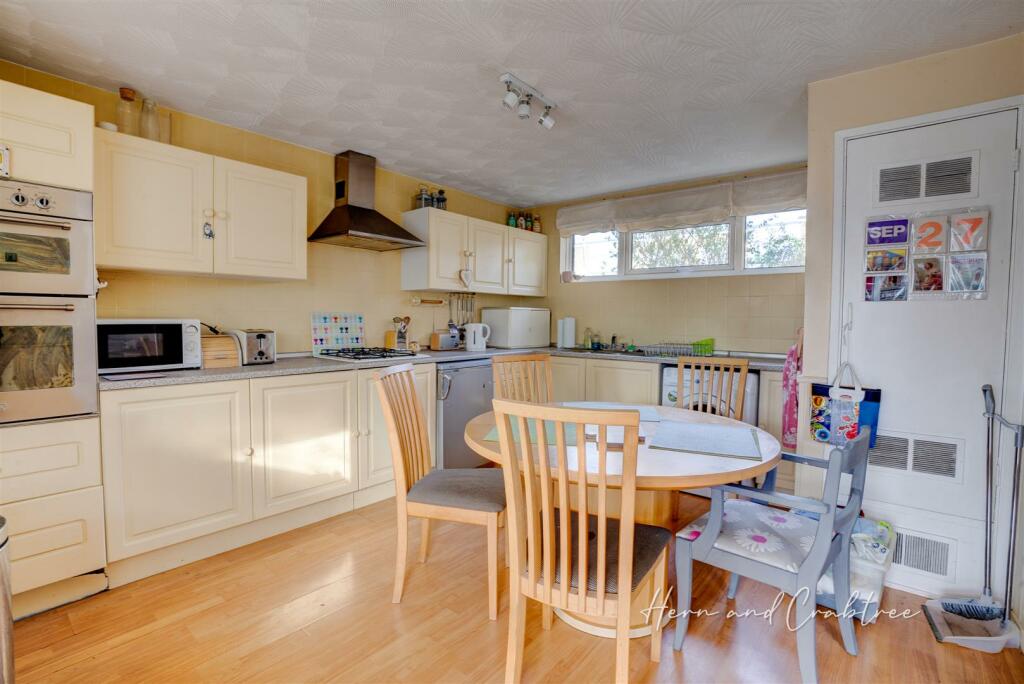 Hern and Crabtree-02.jpg