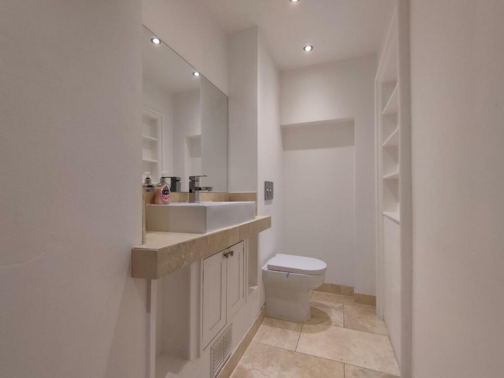 Bedroom 2 En-Suite
