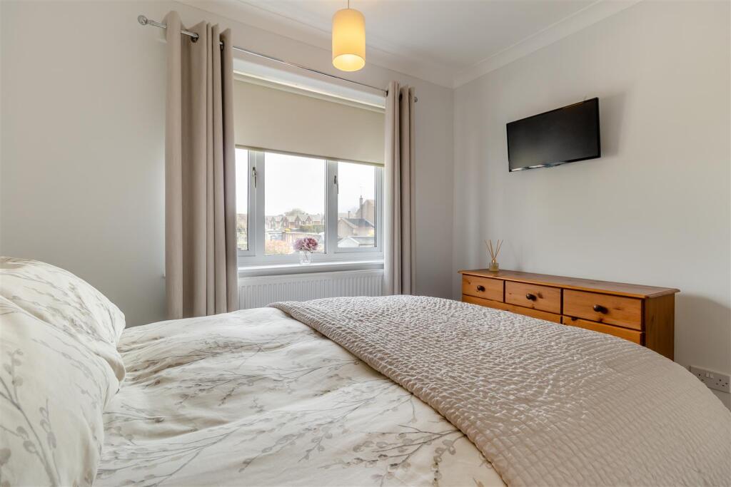 8640908-interior20.jpg
