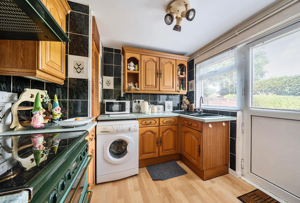 1302827-18-6842cd...