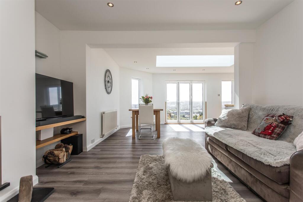 31 Claremont Road-22.jpg