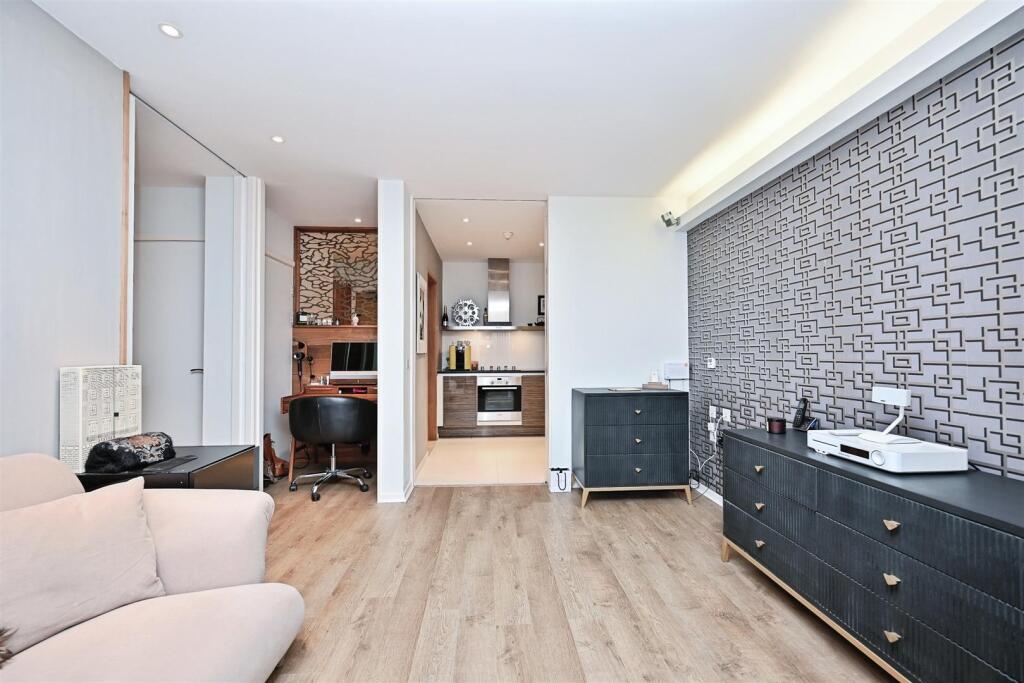 Lounge/Diner