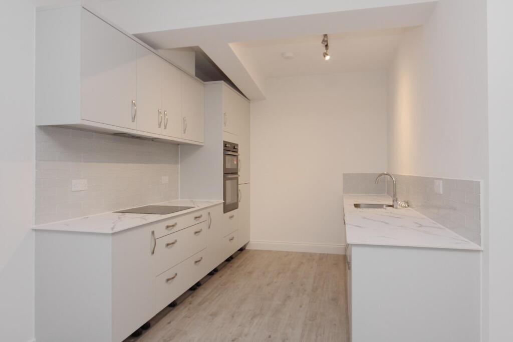 flat 2 new canal street PH9.JPG