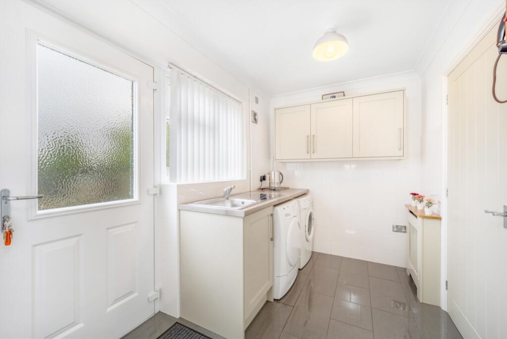 The Pantiles (Wrangle)-23