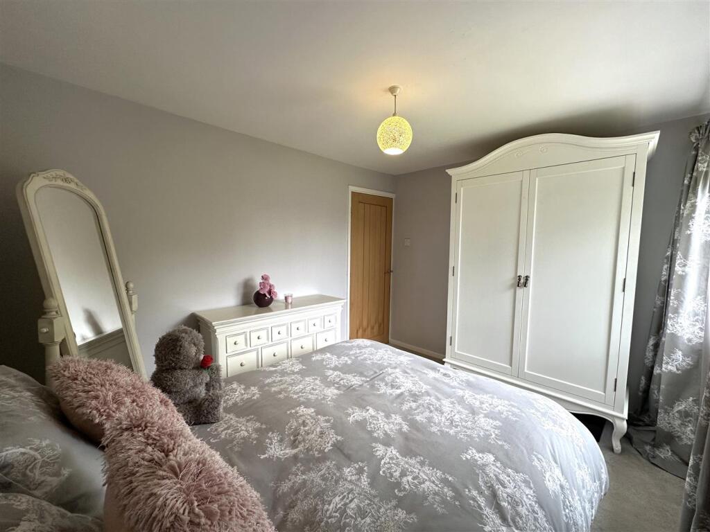 Second Bedroom 971