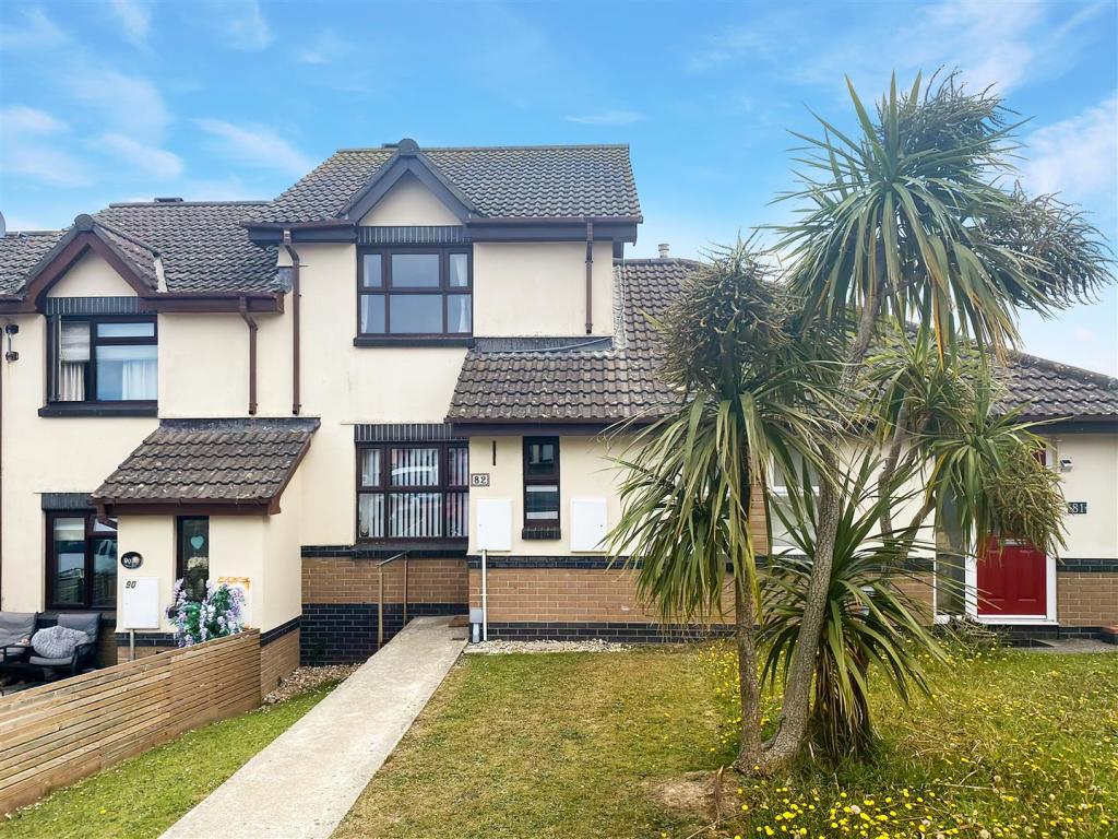 82 Meadowside