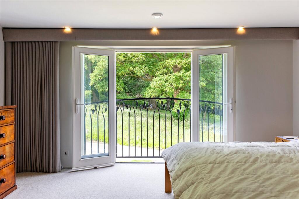 Bedroom Detail