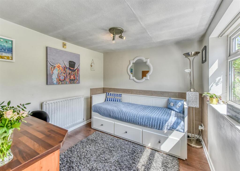 135 Sedgley Road-Office.jpg