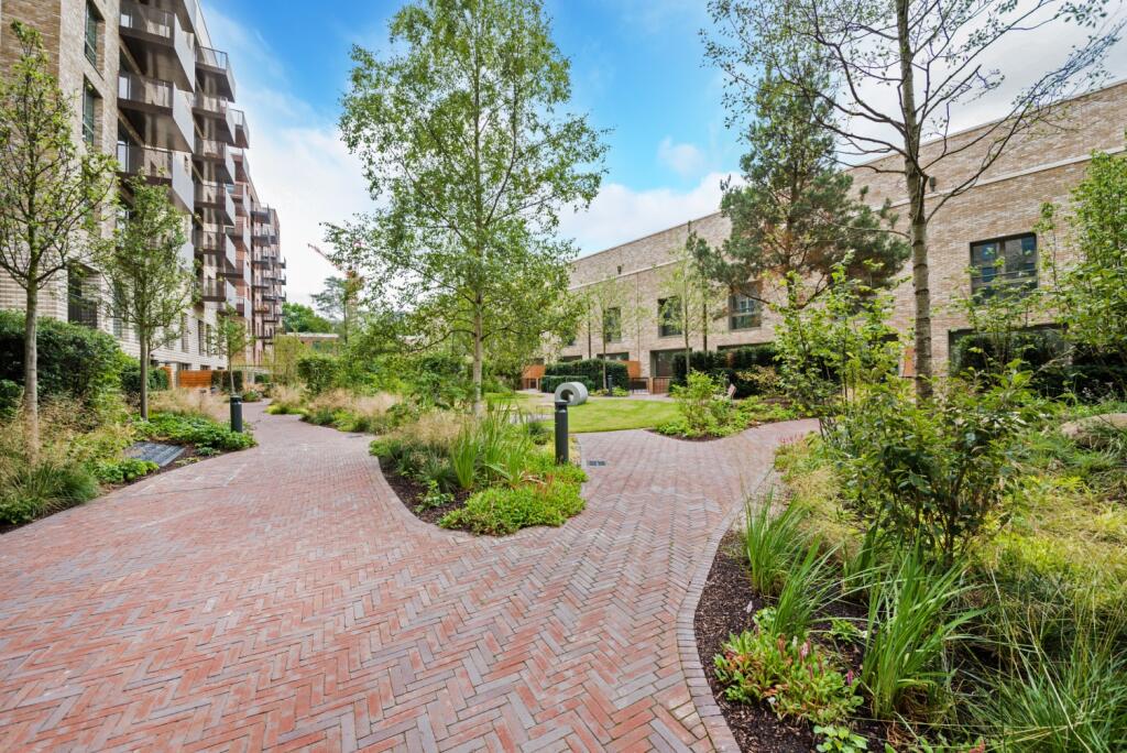 Heygate Street, Elep