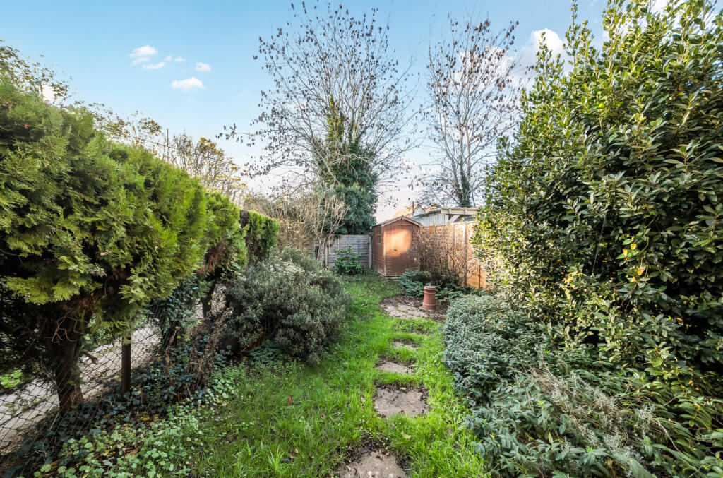 1382010-15-691af6...