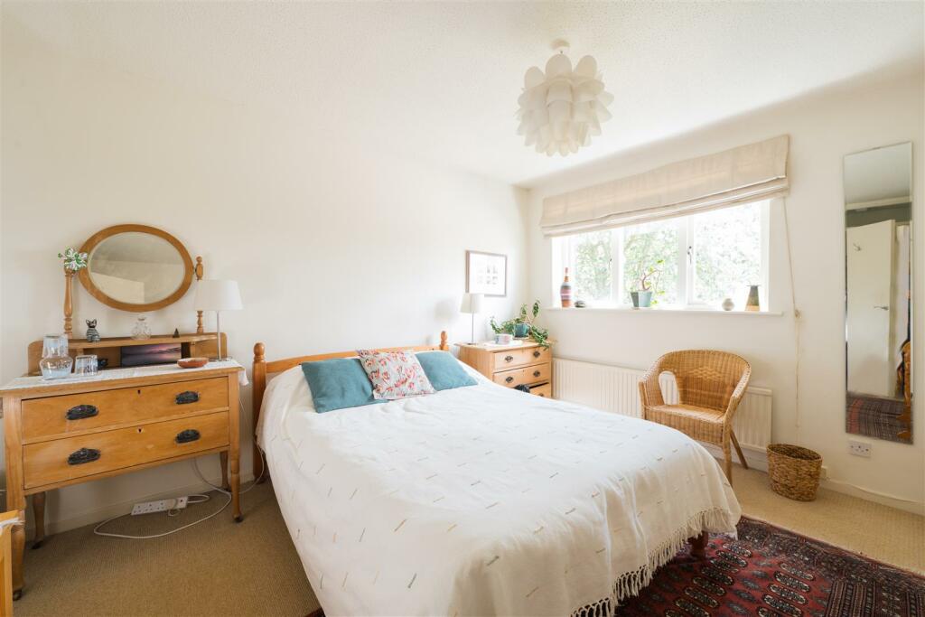 63 Meadowbank, Hitchin-25.jpg