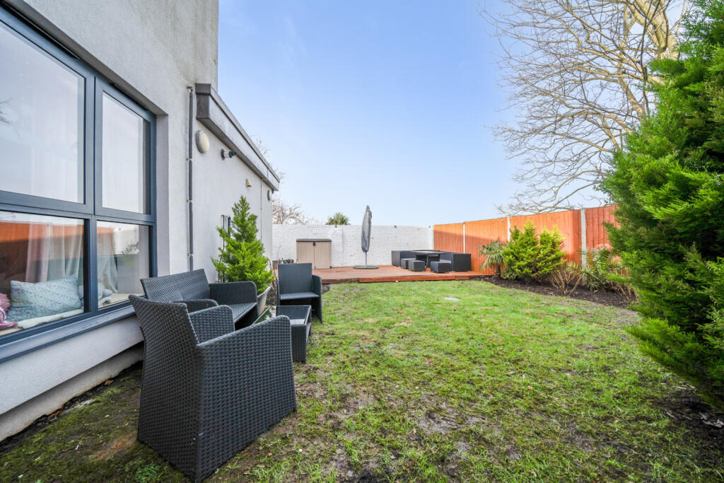 Private Garden