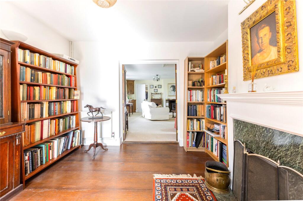Library/Study