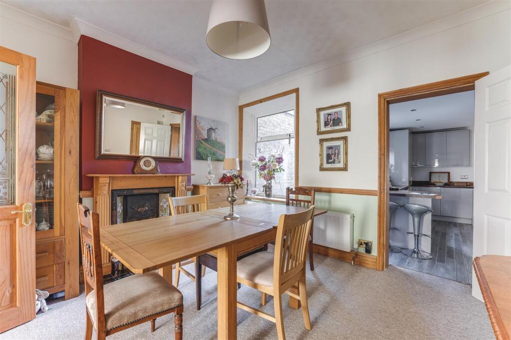 25 Glooucester Road-5.jpg