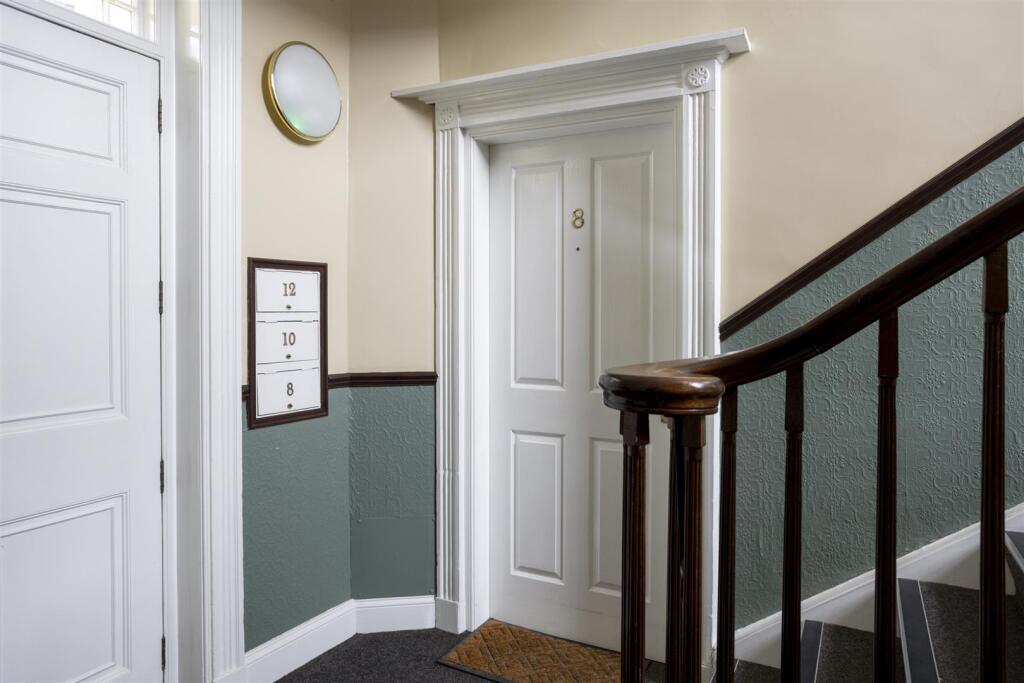 No_8_Trinity_Court__15.jpg