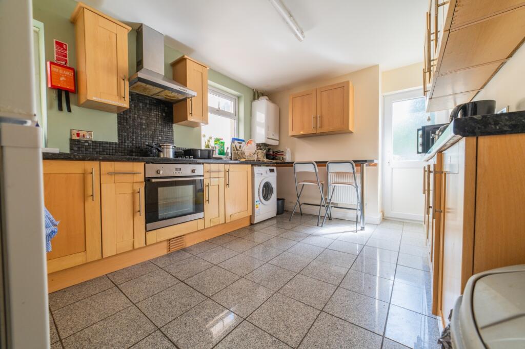 Call 02920 454555 to secure your viewing_1