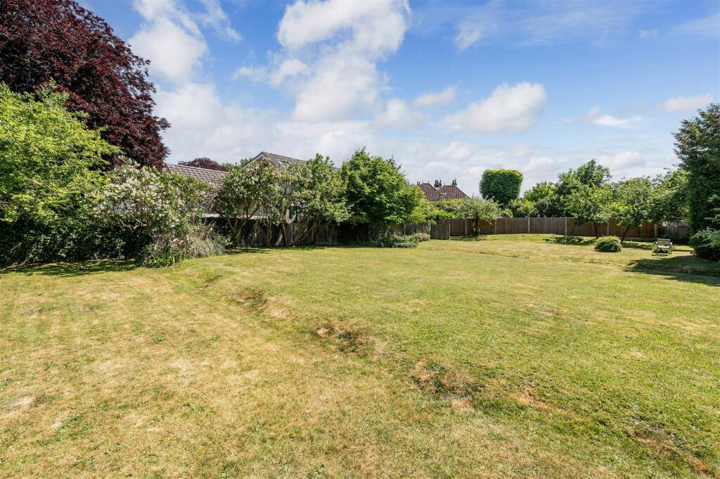 LYNWOOD ROAD (5).jpg