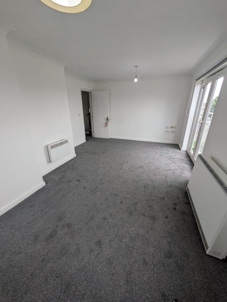 IMG-20250520-WA00...