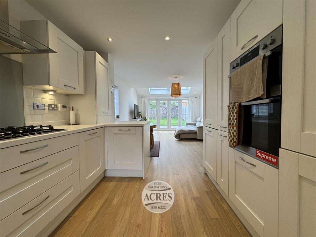 IMG_3972 (Large).jpg