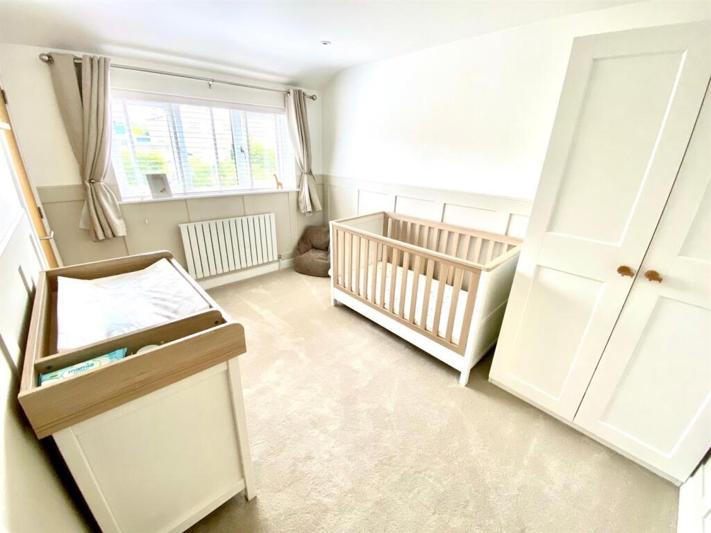 44 Broadwaters (7).jpg