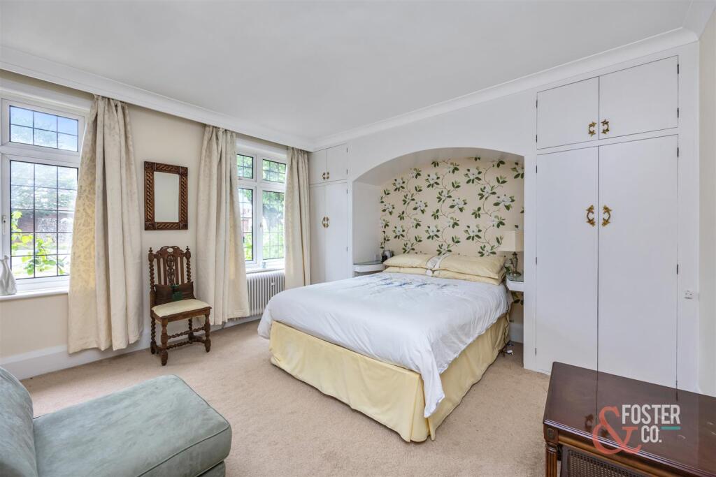 Dyke Road, 327-006.jpg