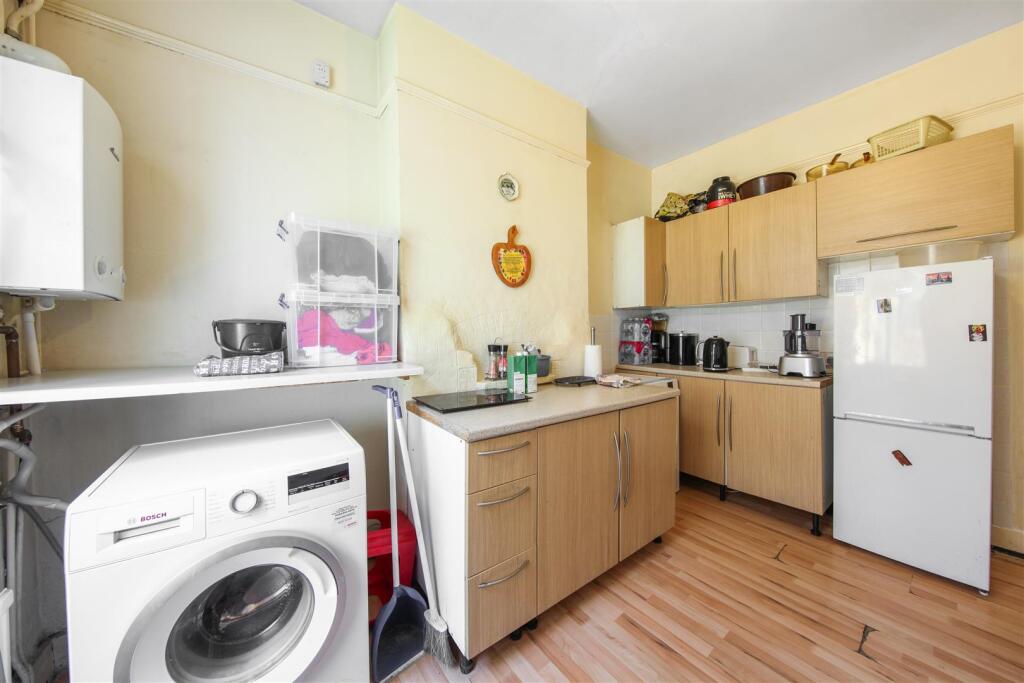 76 Sandringham Road - duQdFdYFk51innoIIyyh.jpg