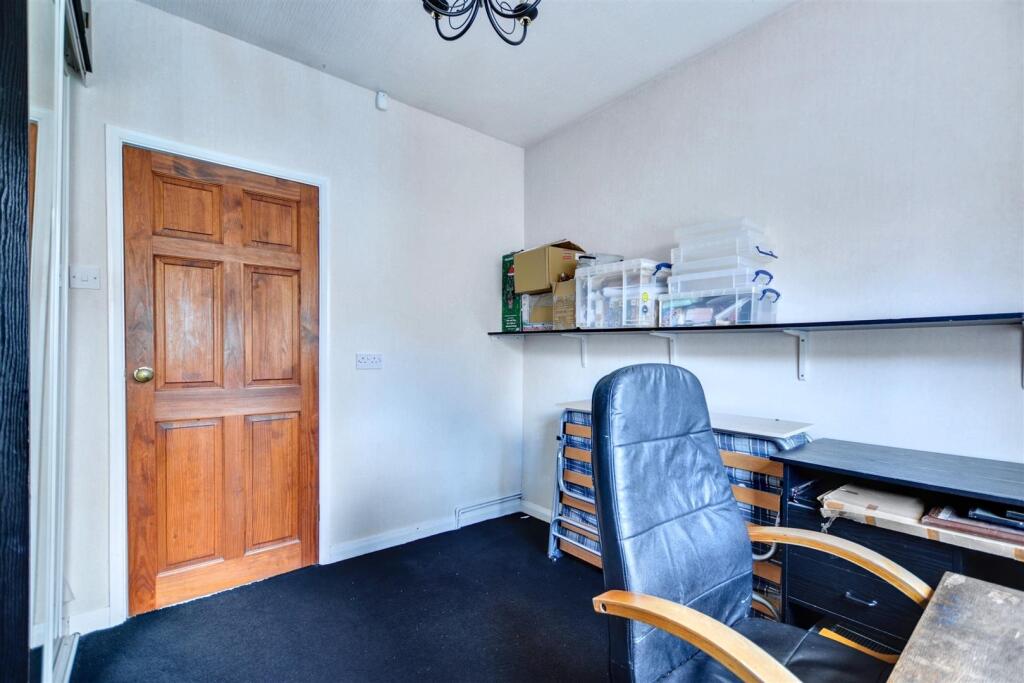 Bedroom Office_2.jpeg
